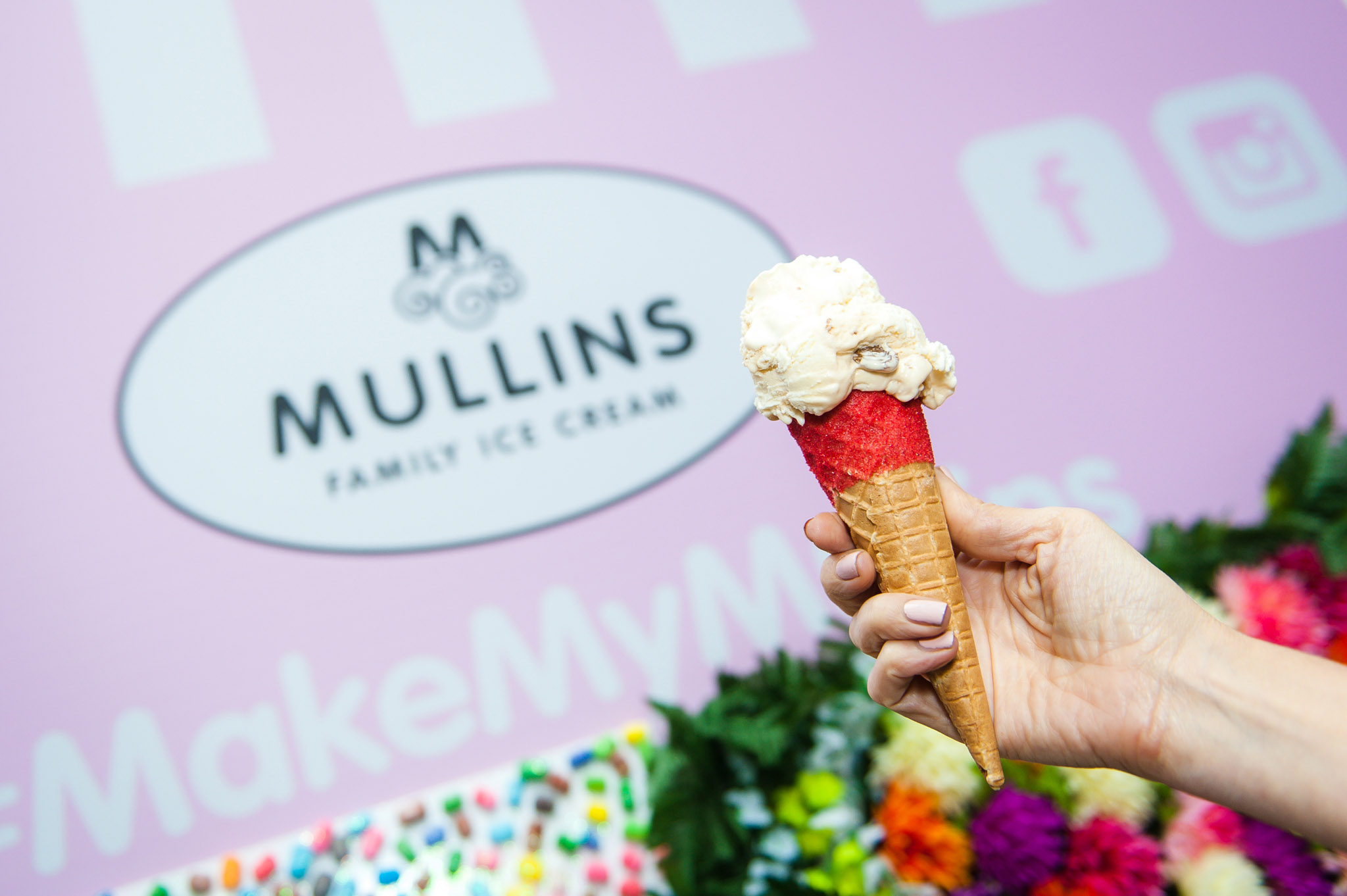 Mullins Honeycomb Ice Cream featuring the Mullins Logo